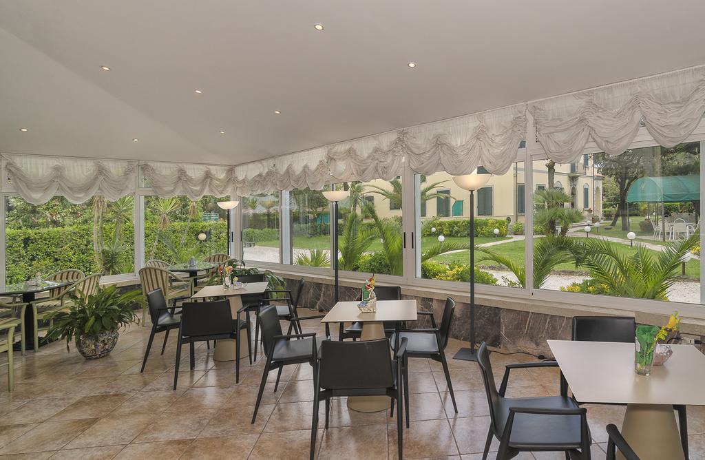 Hotel Verdemare Marina di Pietrasanta Exterior photo