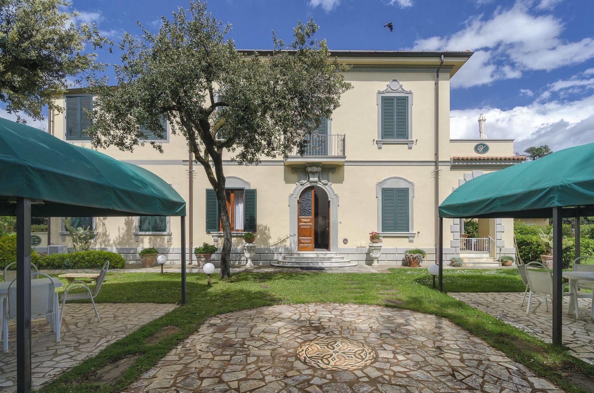 Hotel Verdemare Marina di Pietrasanta Exterior photo