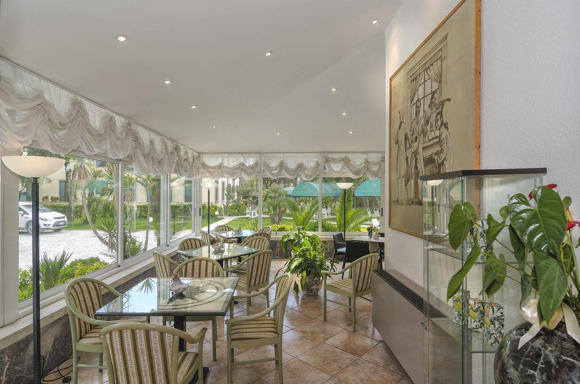 Hotel Verdemare Marina di Pietrasanta Exterior photo